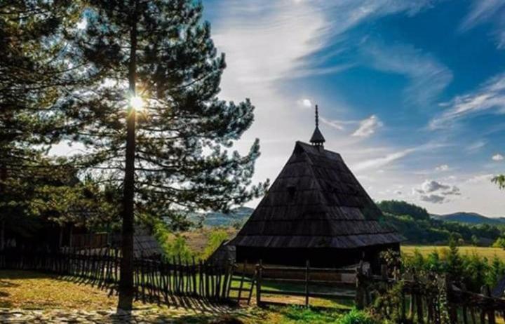 Apartmani Milić Sirogojno Exterior foto