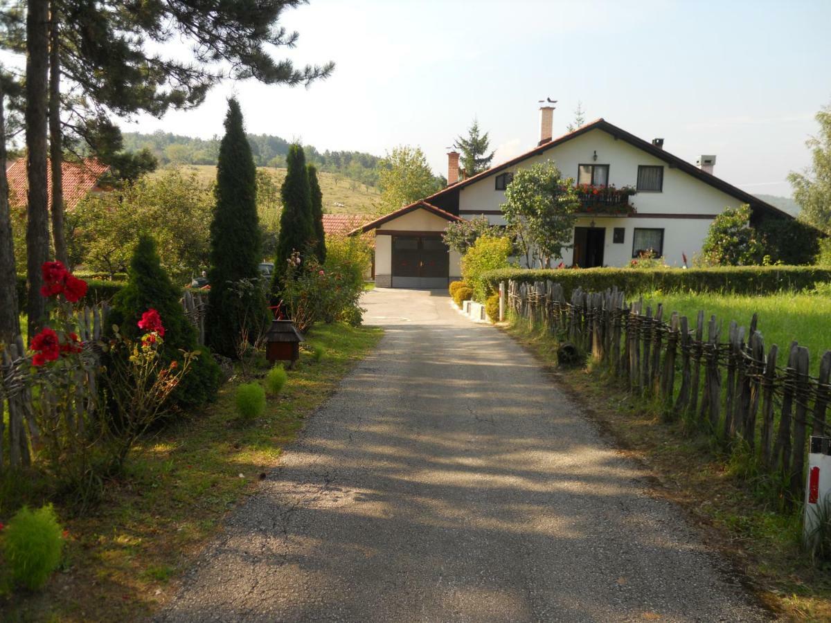 Apartmani Milić Sirogojno Exterior foto