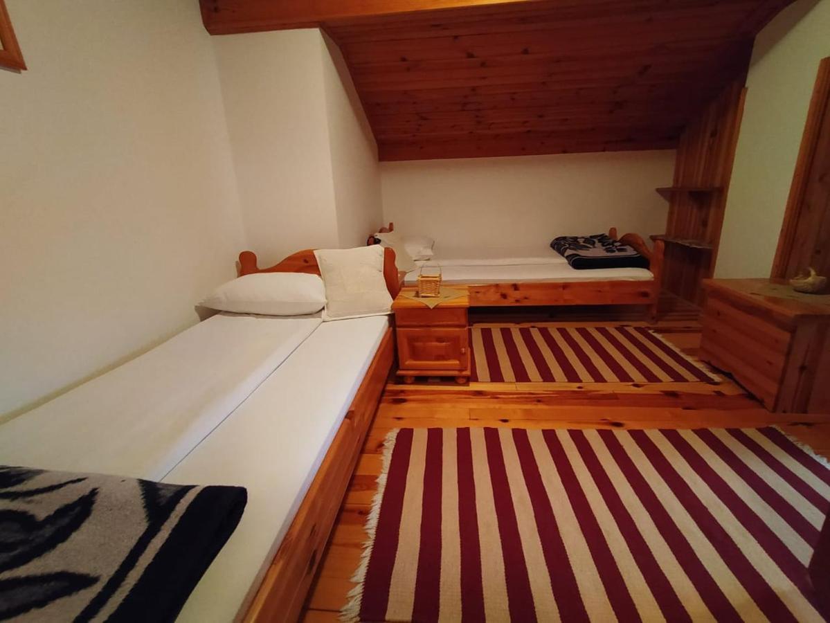 Apartmani Milić Sirogojno Exterior foto
